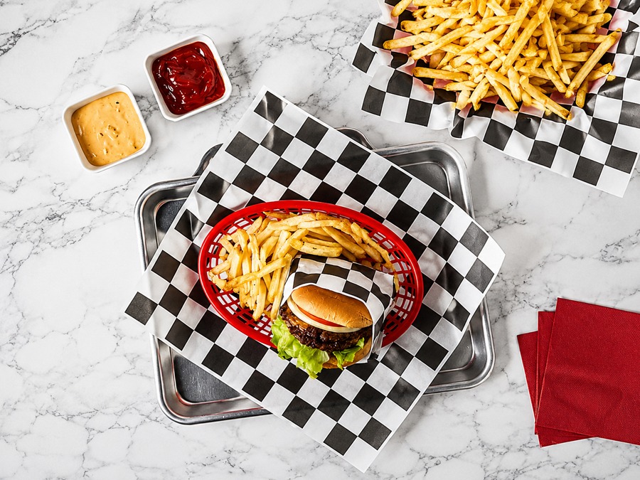 How to Choose the Right Food Wrapping Paper for Burgers, Sandwiches, and Baked Goods